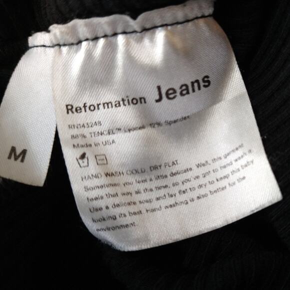 Reformation Jeans Ribbed Black Cami Bodysuit Onesie Size M - Picture 5 of 7